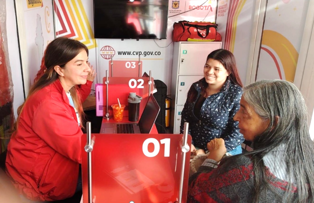 Feria a tu Servicio: espacio gratuito de atención ciudadana sobre trámites y servicios de Curaduría Pública Social 